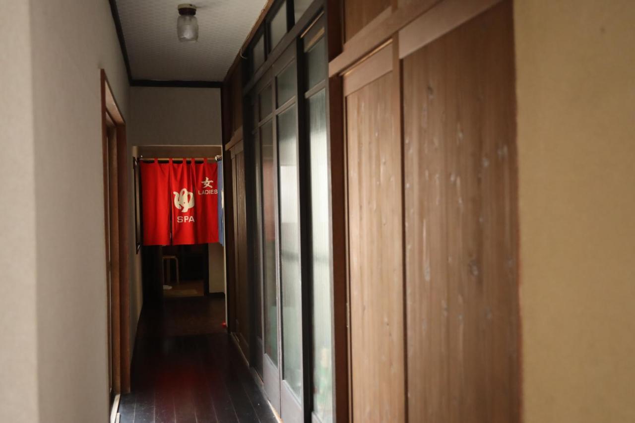 Daibutsu Ryokan Takaoka Exterior foto